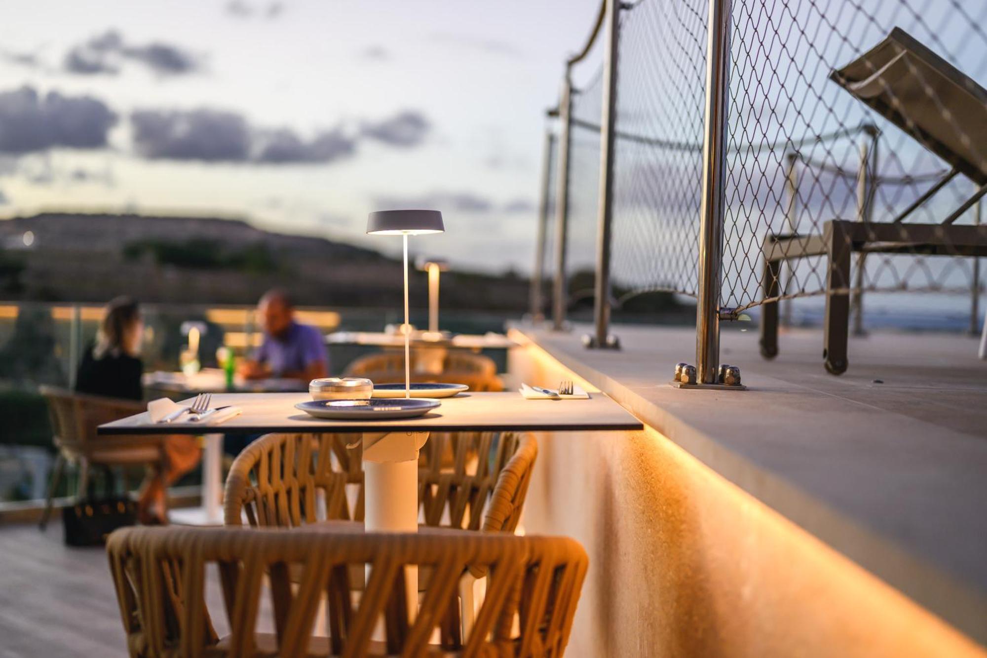 XVI Suites - Adults Only Naxxar Екстериор снимка